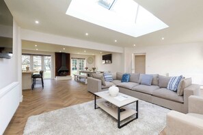 Welcome to our recently renovated, spacious 4-bedroom home in the picturesque village of Walberton. 
