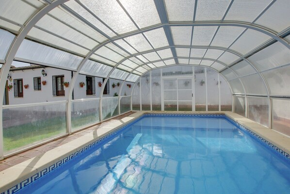 Schwimmbad des Ferienhauses
