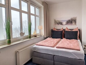 Bed, Furniture, Bedroom, Interior Design, Bedding, Bed Sheet, Room, Linens, Textile, Floor