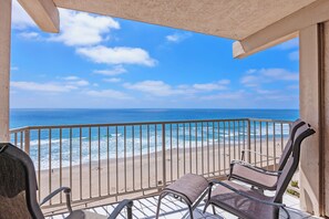 Private Oceanfront Balcony