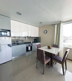 Kitchen/dining area
