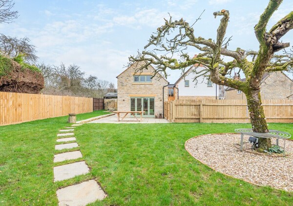 The Cottage - Westmancote - Cotswolds