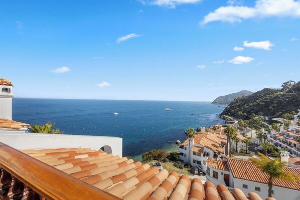 H1864 - Welcome to Hamilton Cove Villa 18-64!