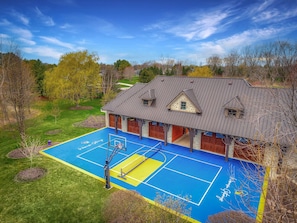 Sport court