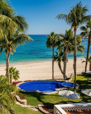 Refreshing Pool