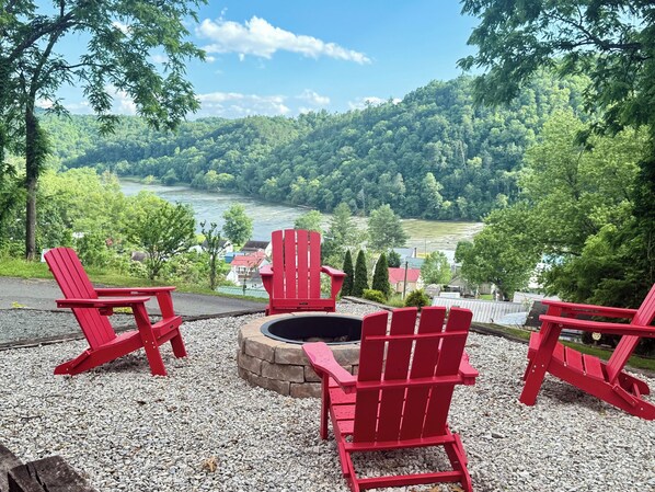 Don’t miss out on this!  I premise!   You’ll want to stay forever!