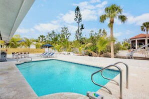 Private Pool
