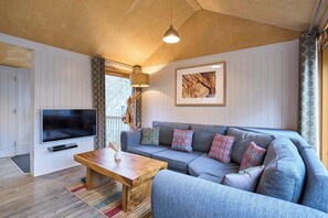 Strength, Wareham - Host & Stay