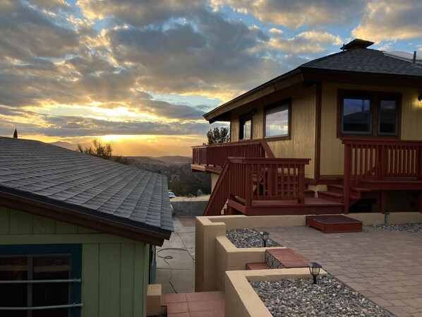 Sunsets and Stars here cannot be beat