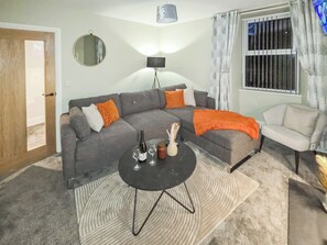 Living area | Tynffordd Fawr, Penrhyndeudraeth