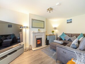 Living room | Jurassic House, Weymouth