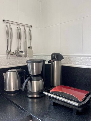Kaffe och/eller kaffebryggare