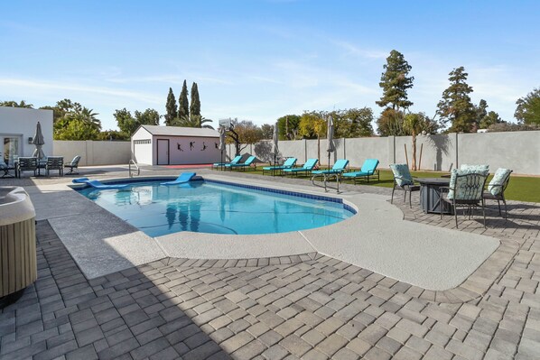 Pool