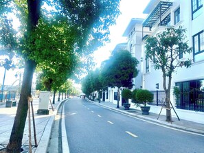 施設の正面