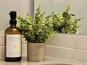 Équipements de salle de bain