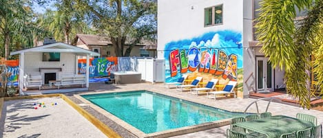 Pool