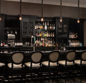 Bar (in der Unterkunft)