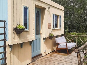 Exterior | Rosie - Tanyrallt Holidays Lets, Llanybydder, near Lampeter