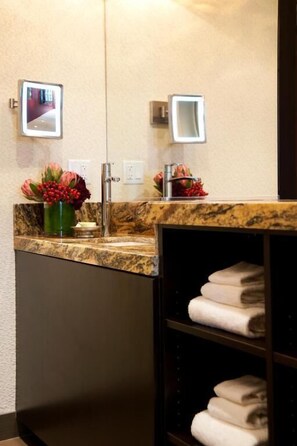 Bathroom with the essential toiletries provided!
