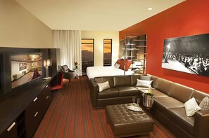Suite Room. Exact unit will be assigned upon arrival. Views, colors and decor may vary.