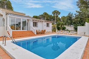 Pool area (1)