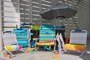 Less to pack! Beach gear included