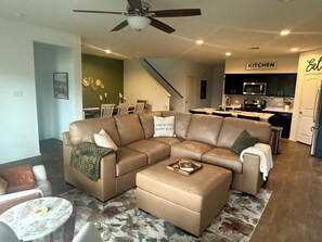 Living Area_2