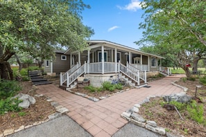 Welcome to BellaVida Haus nestled in the heart of New Braunfels