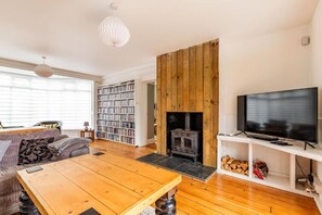 Seaview, Mundesley - Host & Stay
