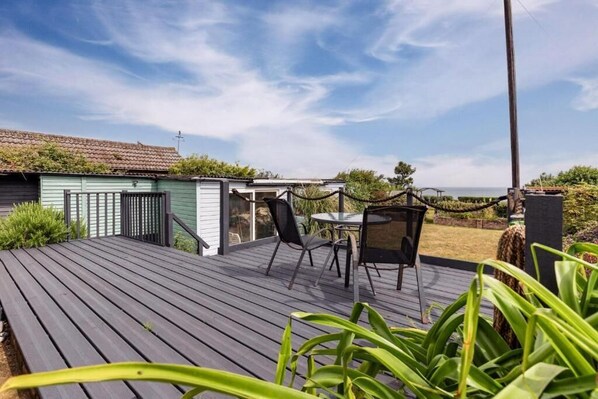 Seaview, Mundesley - Host & Stay