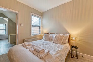 Barton Road House, Hereford - Host & Stay