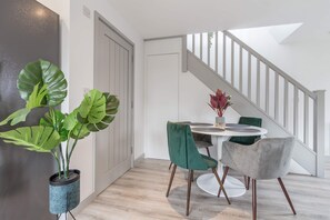 Bridge Street 87b, Herefordshire - Host & Stay