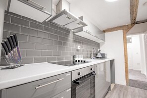 New Street Dwelling, Worcester - Host & Stay
