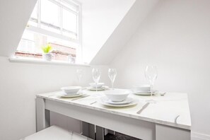 New Street Dwelling, Worcester - Host & Stay