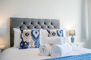 Chestnut Residence, Worcester - Host & Stay