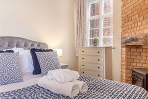 The Merchant House Penthouse, Hereford - Host & Stay 