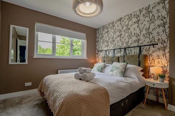 Hales Orchard, Worcester - Host & Stay
