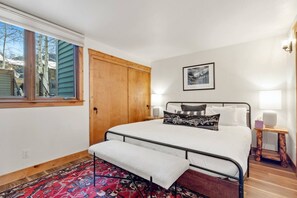 King bedroom