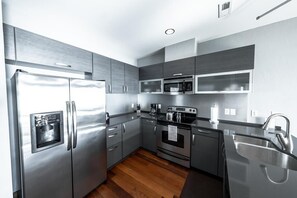 Fully Equipped Modern Kitchen