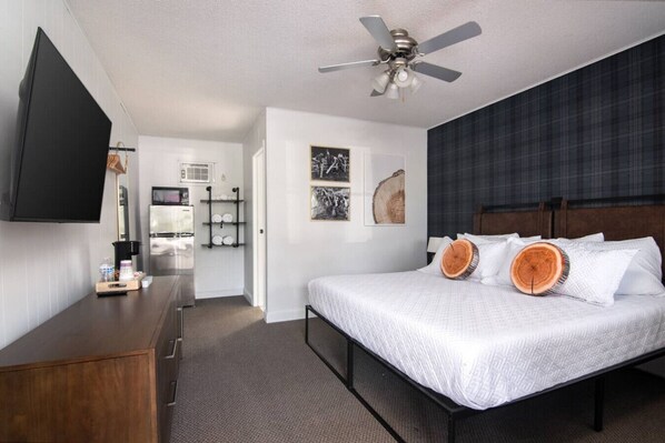 King bed room