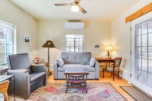 Living Room | Full Sleeper Sofa | Books | Desk | Free WiFi