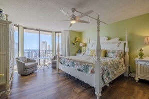 Master bedroom #1 with king and balcony access