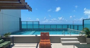 Rooftop pool