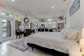 Are you ready to enjoy FL's natural light?
