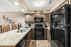 Full Kitchen