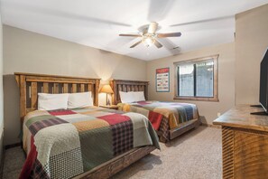 Bedroom - Two Queen Beds