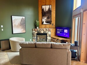 Family Room Gas Fireplace