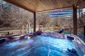 Bain à remous extérieur
