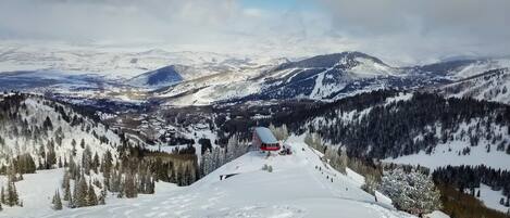 Snow and ski sports