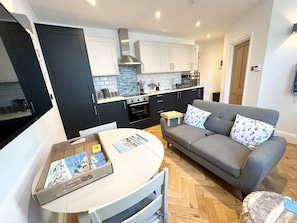 Open plan living room, kitchen & lounge